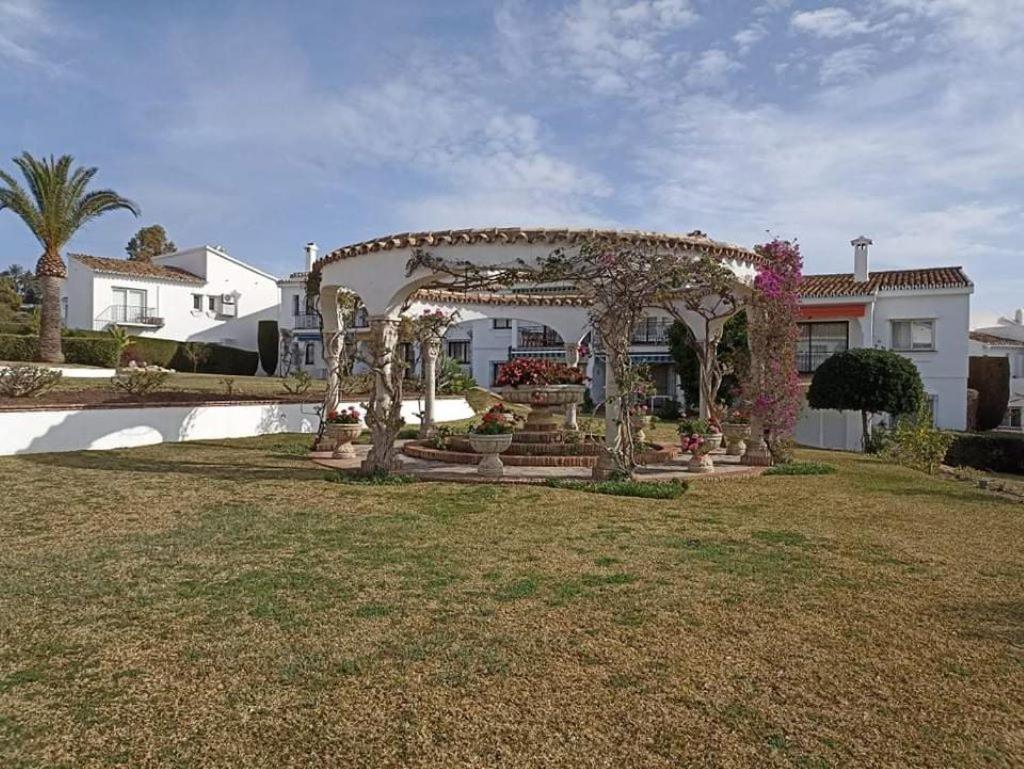 Apartamento Le Joyau Andalou Estepona Exterior foto