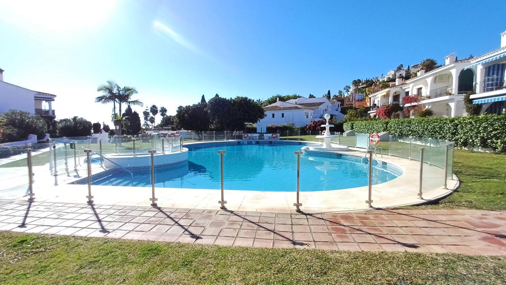 Apartamento Le Joyau Andalou Estepona Exterior foto