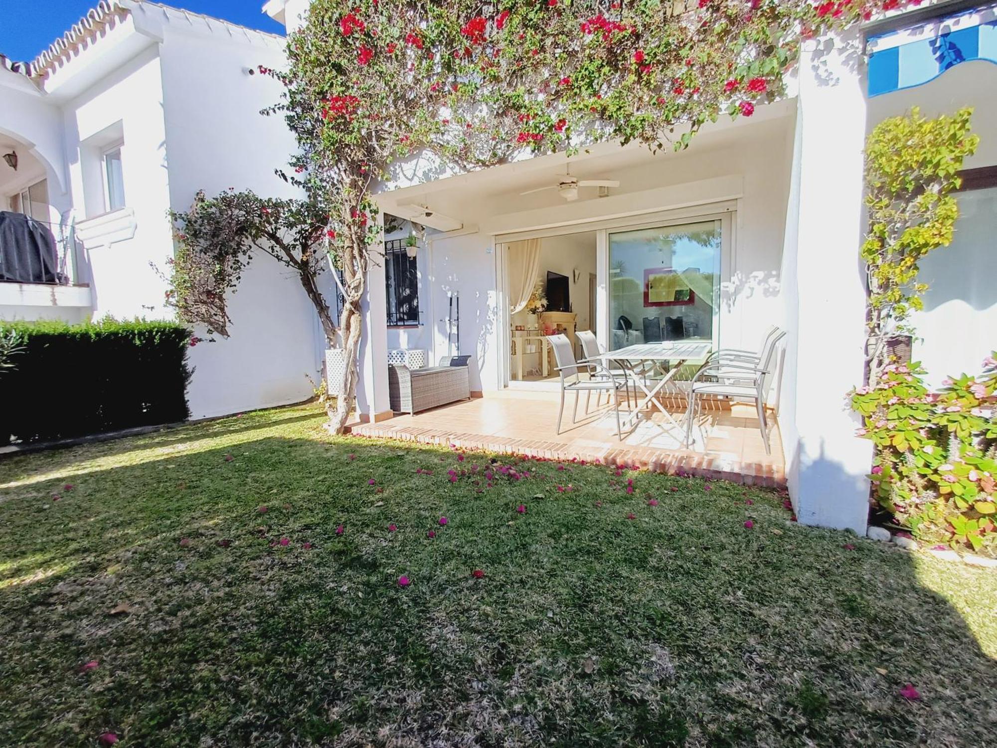 Apartamento Le Joyau Andalou Estepona Exterior foto